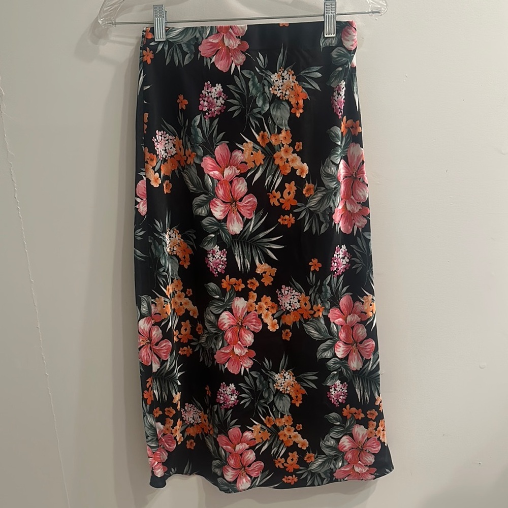 Pink and Orange Midi Pencil Skirt for Resort Wear